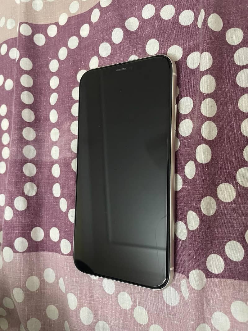Apple iPhone 11 0