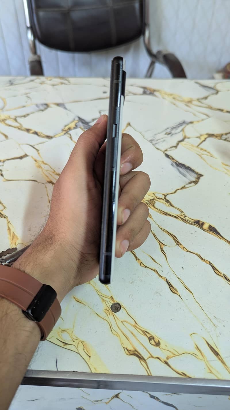 Google Pixel 6a 4