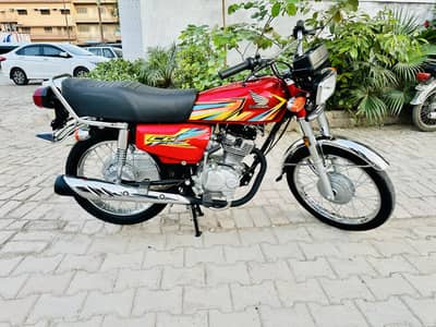 125 Honda New Honda CG 125 | Model 25/26 | Un-Registered Bike 4300 KM