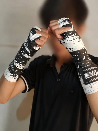 Hand warps Gloves