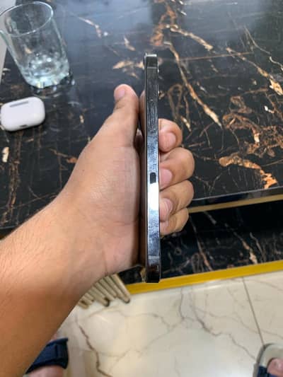 Apple iPhone 12 Pro