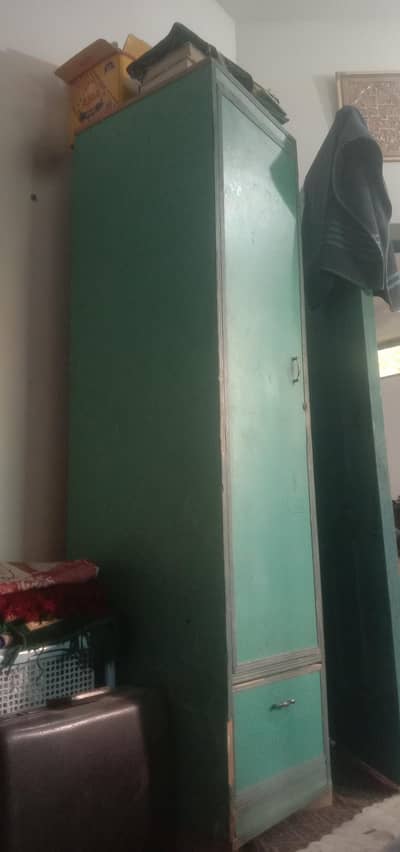 wardrobe almari