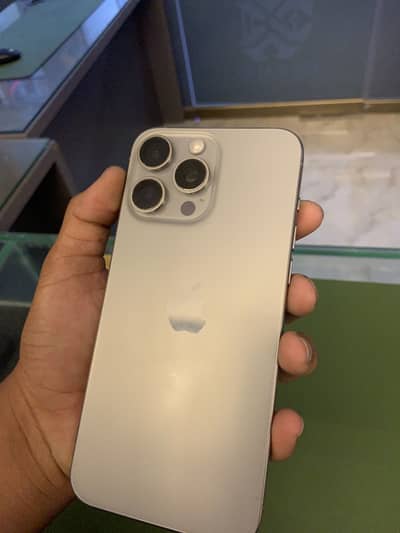Apple iPhone 15 Pro Max