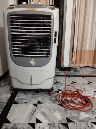 solar room cooler and solar plate