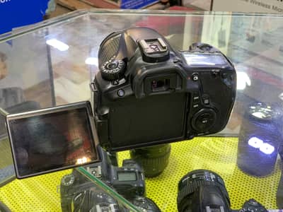 Dslr camera canon 60d kit lens 18/55 one warranty