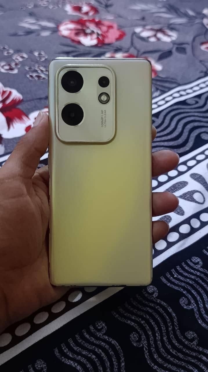 Infinix Zero 30 1