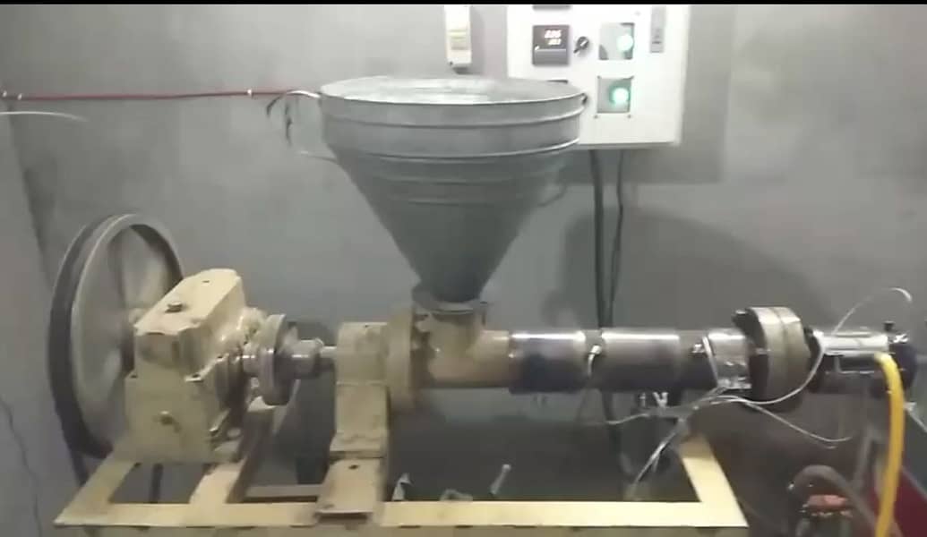 Straw making machine 2
