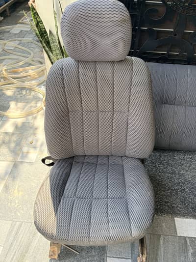 Anda Charade  Seats
