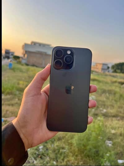 Apple iPhone 15 Pro Max minor dot 03134859188