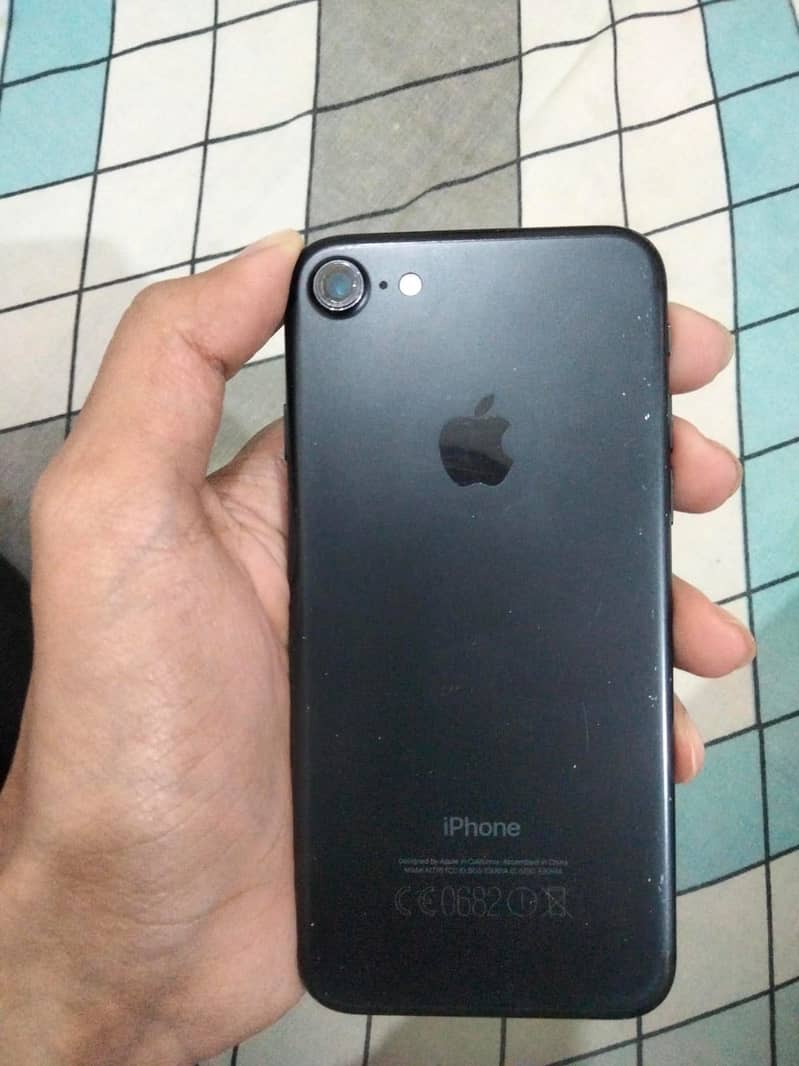 iPhone 7 0
