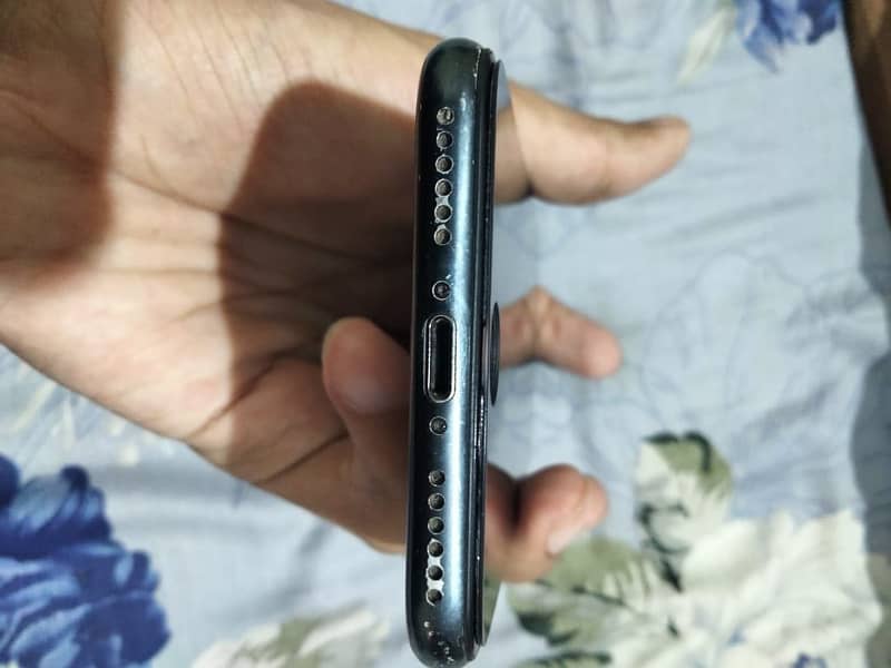 iPhone 7 4