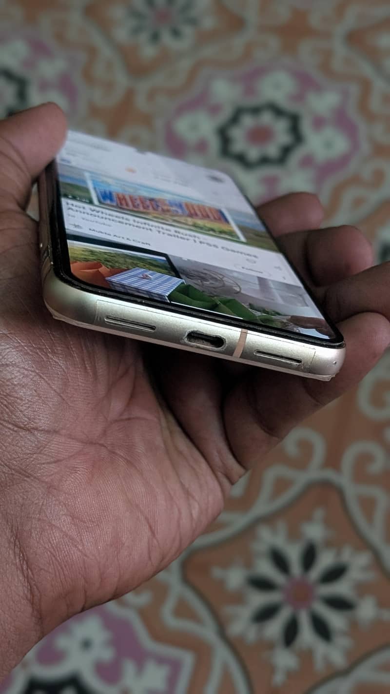 GOOGLE PIXEL 8 2
