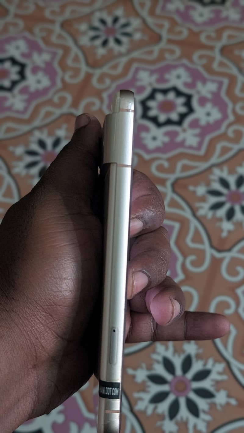 GOOGLE PIXEL 8 5
