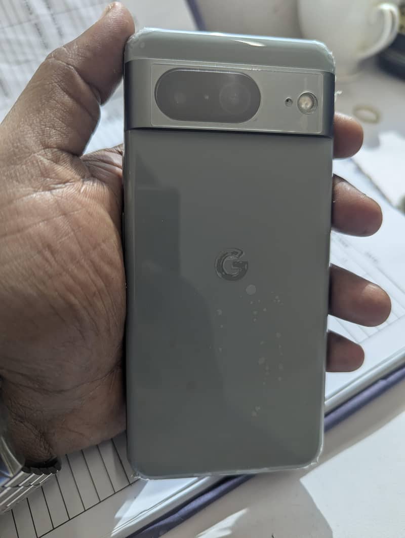 GOOGLE PIXEL 8 14