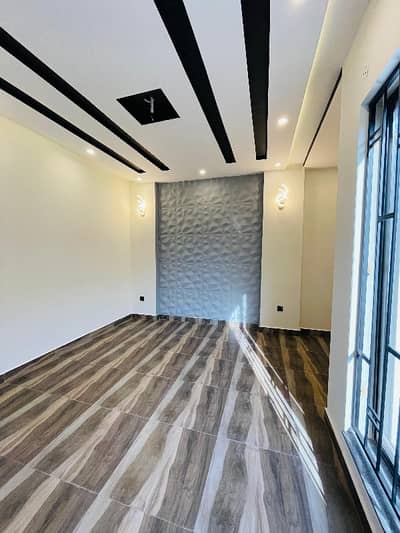 Prime Location House For Sale Is Readily Available In Prime Location Of Mohlanwal Scheme - Block D