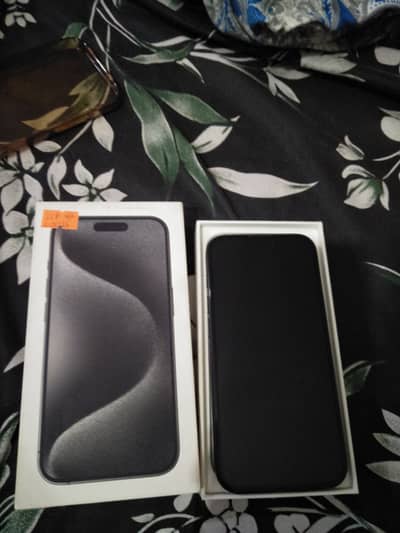 Apple iPhone 15 Pro - black titanium - 128 gb