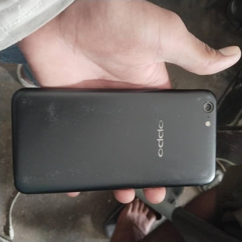 OPPO a71 0