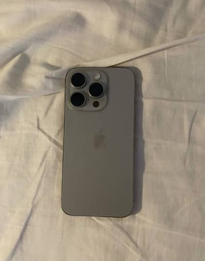 Apple iPhone 15 Pro