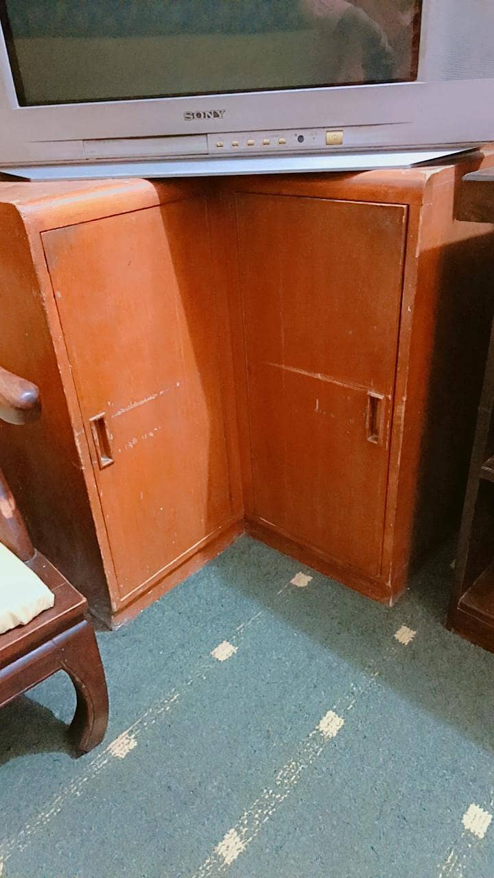 Dressing Table, TV, Sofa Set, TV Table 2
