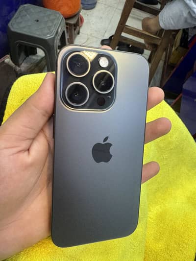 Apple iPhone 15 Pro