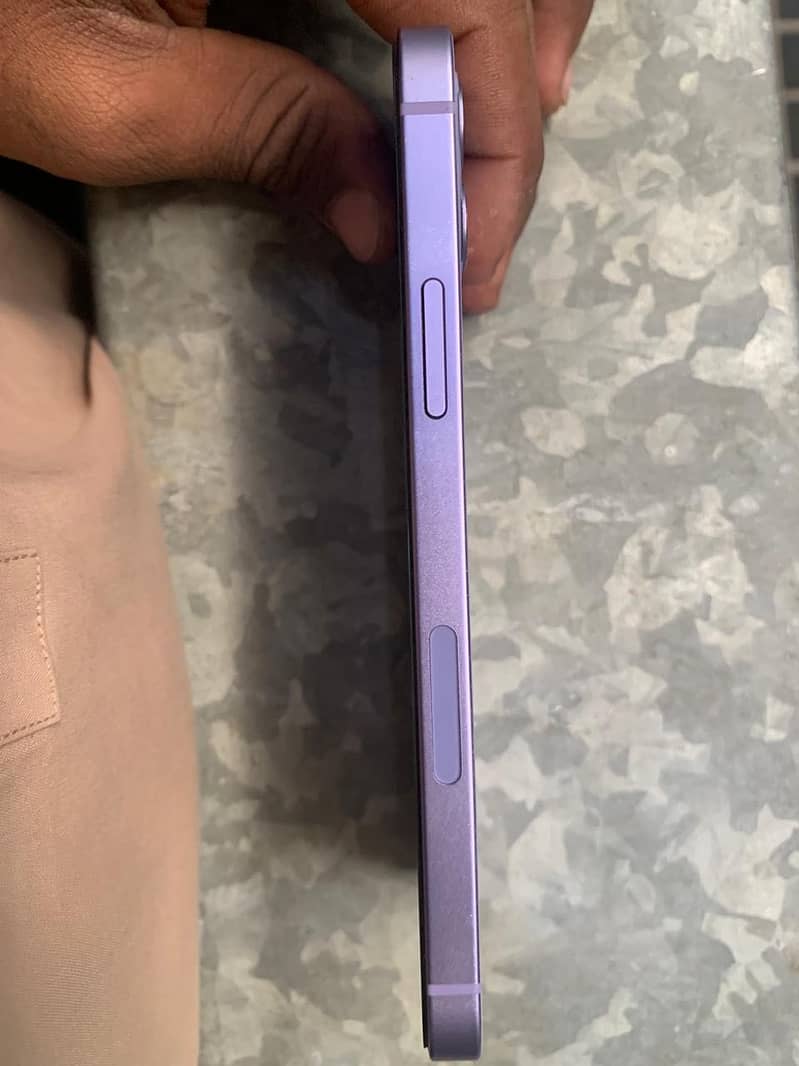 Apple iPhone 12 0