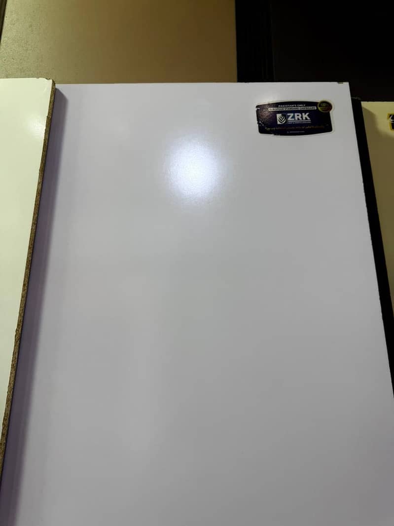 Lamination (Chipboard) 8*4 لمینیشن 11