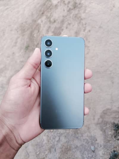 Samsung Mobile S24 Plus Sim lock