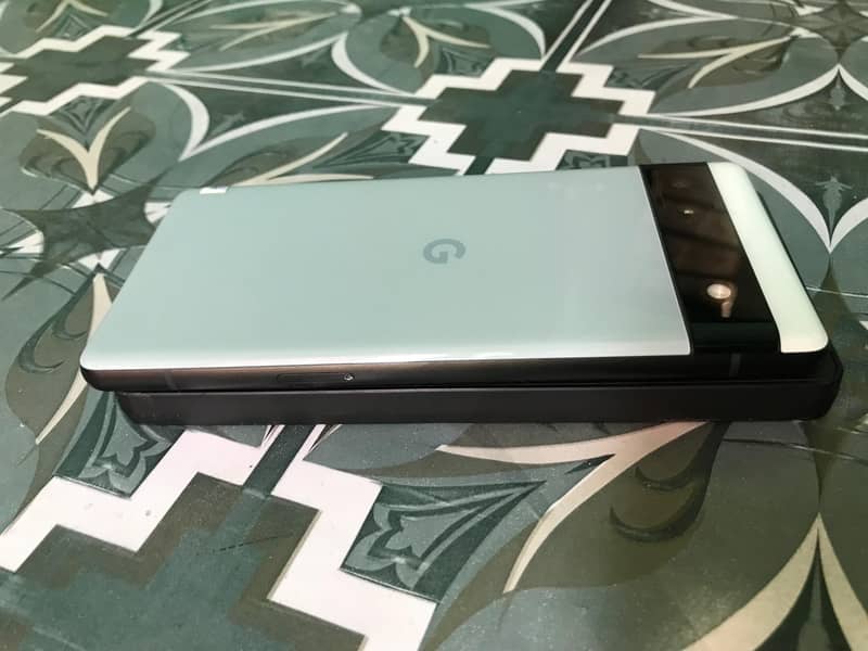 Google Pixel 6a 2