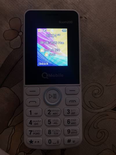 QMobile E4 2020