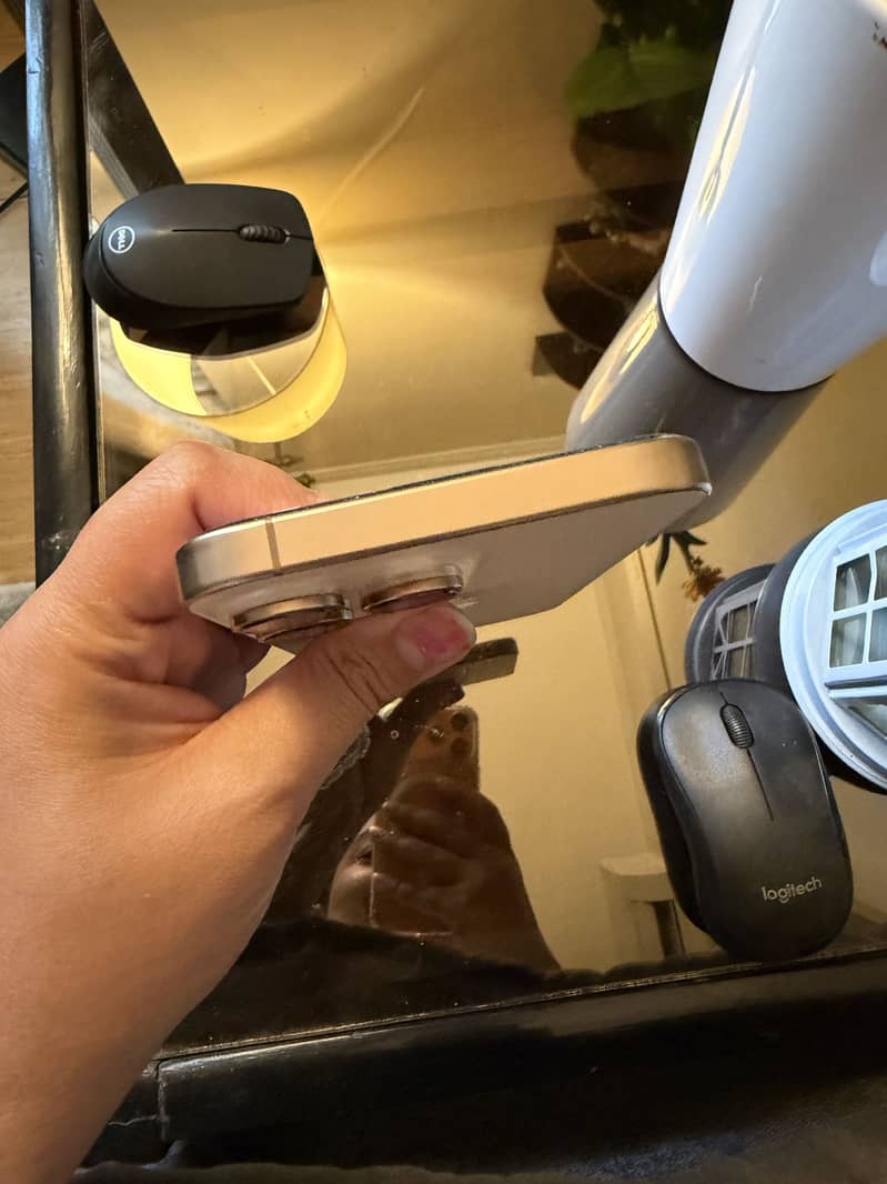 Iphone 16 pro max 22