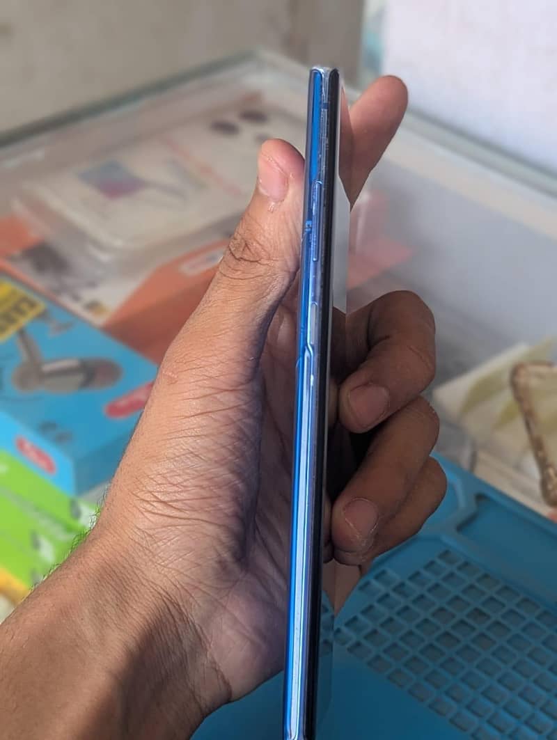 Samsung Mobile Note 10 Plus 4