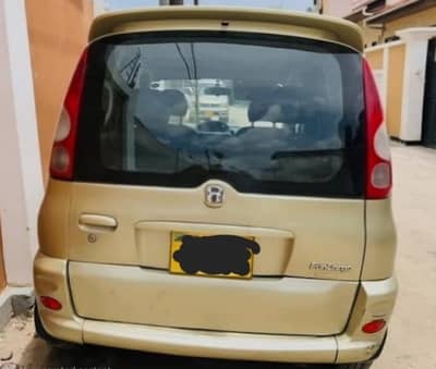 Toyota funcargo asista 2003/08
