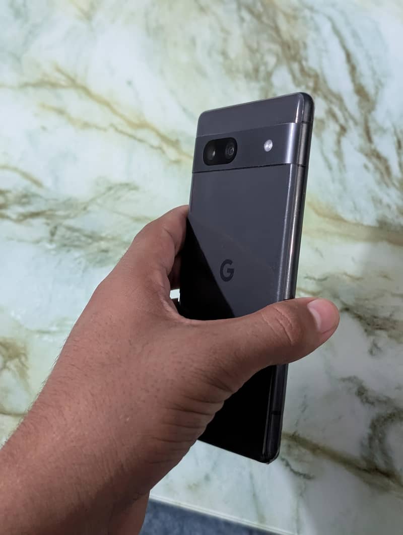 Google Pixel 7a 5
