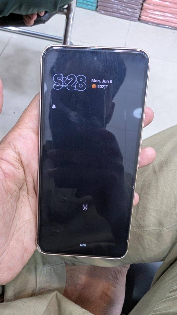 Google Pixel 8 5