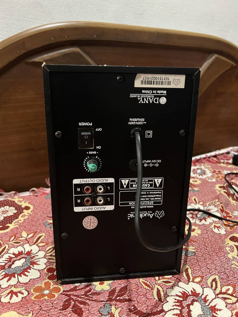 Audionic speakers 3