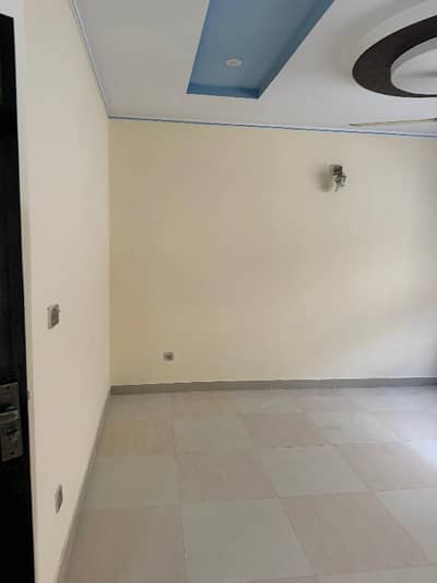 5 Marla Upper Portion Available for Rent in Prime Location