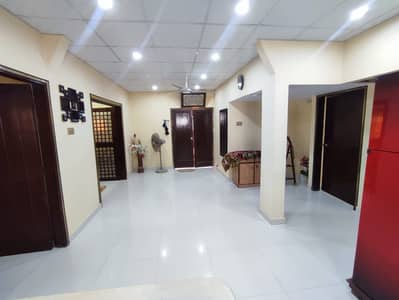 Gulshan-E-Iqbal Block-5, Ground Plus One, Tiled Flooring
