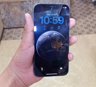 Apple iPhone 12