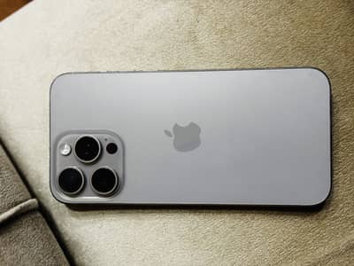 Apple iPhone 15 Pro Max