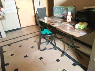 Dainig table cheirs