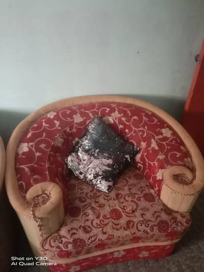 5 seater sofa usesd sofa urgent sale