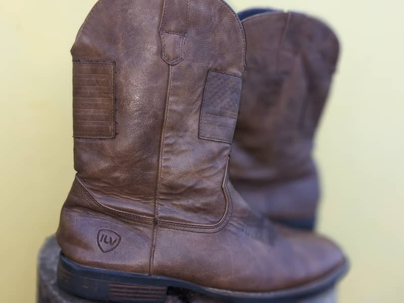 Boots 0