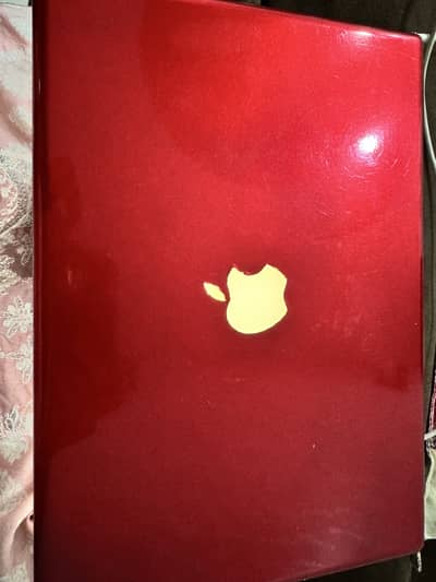 used old version of mac laptop with charger operate with charger