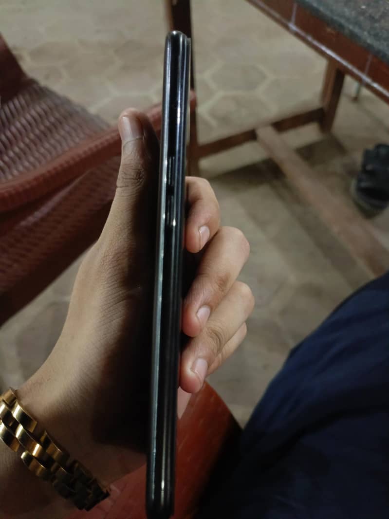 OPPO A95 5