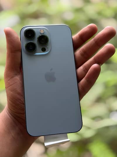 Apple iPhone 13 Pro