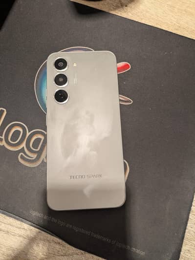 Tecno spark 40 pro 256gb