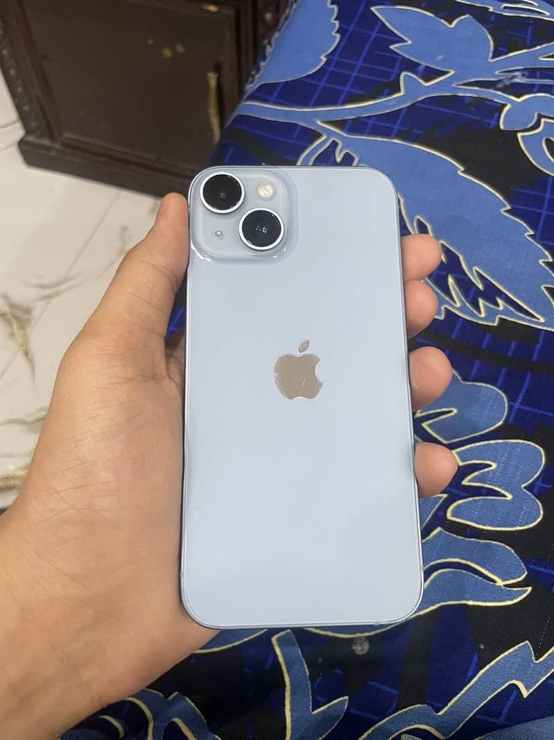 Apple iPhone 14 4