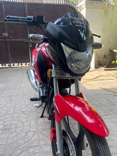 Honda CB 150F