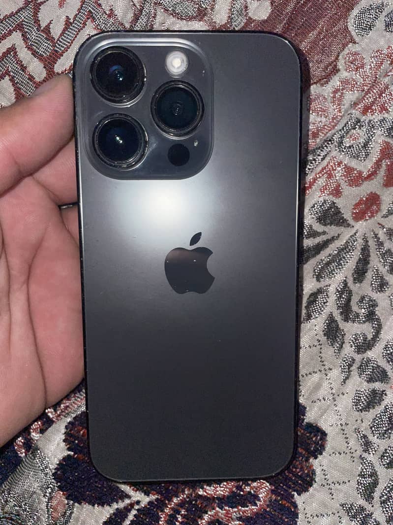 iphone 14 pro 2