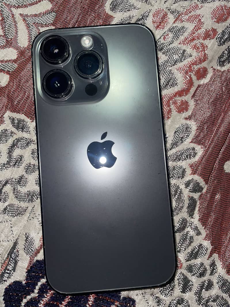 iphone 14 pro 4